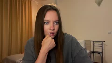 Snapshot of anuetta chatting on July 22, 8:11 pm Aneutta online show from July 22, 8:11 pm