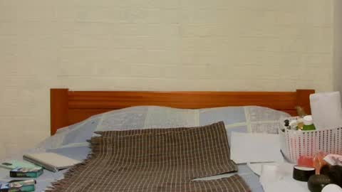 Snapshot of any_cat chatting on February 21, 8:40 am ANY CAT online show from February 21, 8:40 am