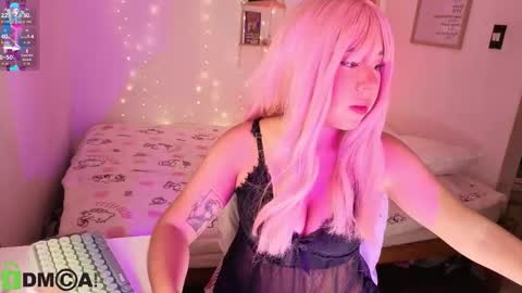 Snapshot of any_control chatting on December 15, 6:17 am any_control online show from December 15, 6:17 am