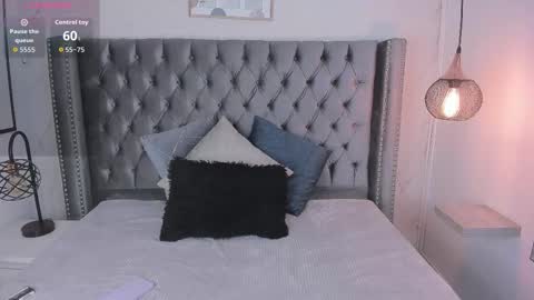 Snapshot of anya_belth chatting on October 25, 7:19 pm anya_belth online show from October 25, 7:19 pm