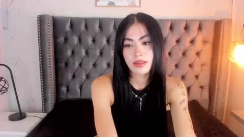 anya_belth online show from June 27, 5:51 pm