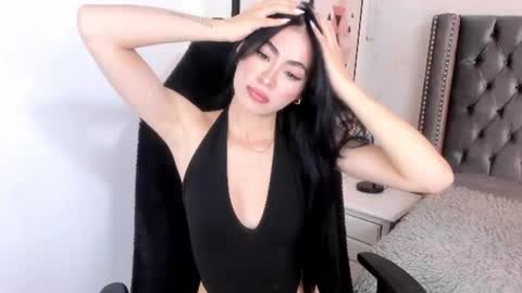 anya_belth online show from July 24, 7:56 pm