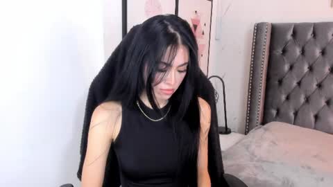 anya_belth online show from July 27, 7:21 pm