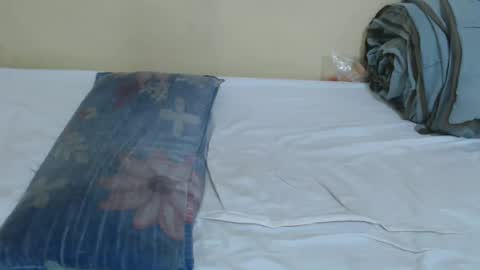 Snapshot of anya_h chatting on June 19, 9:29 pm Gracious online show from June 19, 9:29 pm