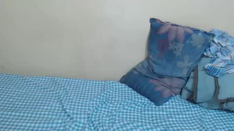 Snapshot of anya_h chatting on July 12, 1:07 am Gracious online show from July 12, 1:07 am