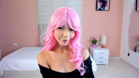 Anya  online show from April 8, 8:20 pm