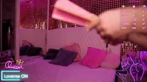 anya_sky_ online show from August 5, 3:31 am