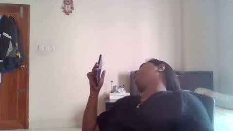 Snapshot of anydanyg chatting on October 25, 8:00 am anydanyg online show from October 25, 8:00 am