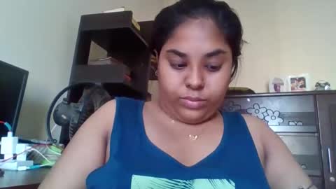 Snapshot of anydanyg chatting on October 31, 10:05 am anydanyg online show from October 31, 10:05 am