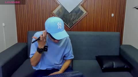 anyelo_sexyhot online show from February 6, 12:16 pm