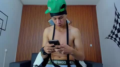 anyelo_sexyhot online show from February 19, 12:55 pm