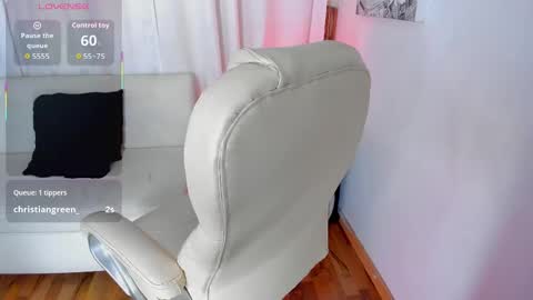 Anyi online show from September 17, 12:18 pm