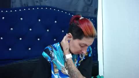 anyu online show from December 12, 7:19 am