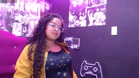 Any  online show from December 4, 12:36 pm