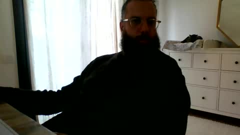 apc_3 online show from December 2, 12:29 pm