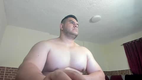 follow me   here you find me online show from October 9, 11:03 pm