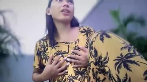 Snapshot of aphr0dite_x chatting on November 15, 9:17 am Roman Goddess online show from November 15, 9:17 am