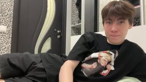 Snapshot of aplant_ chatting on November 18, 5:06 pm aplant_ online show from November 18, 5:06 pm