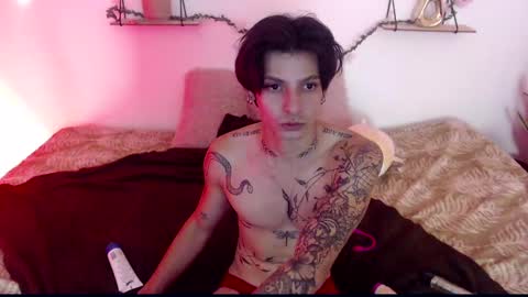 Apolo online show from January 6, 4:02 pm