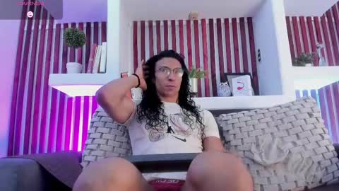 apolo_crus online show from February 3, 11:42 am