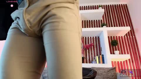 apolo_crus online show from April 23, 4:03 am