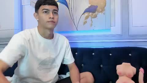   online show from June 11, 2:53 am
