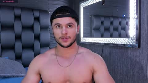 Apolo online show from February 16, 9:48 am