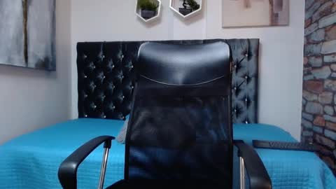 Apolo online show from December 2, 11:56 pm