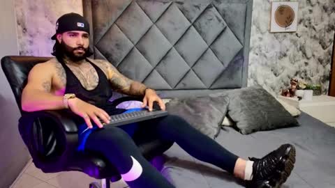 Apolo online show from October 6, 10:18 pm