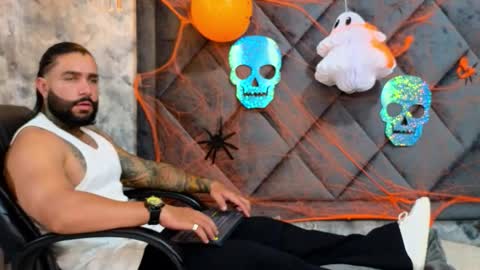 Apolo online show from October 10, 11:15 pm