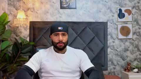 Apolo online show from November 10, 8:30 pm