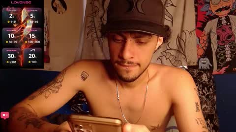 Snapshot of apolo_s chatting on October 26, 3:07 pm Andres online show from October 26, 3:07 pm