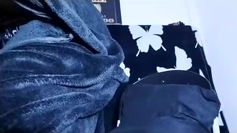 apoloblackbig online show from February 22, 7:12 am