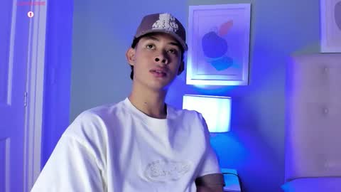 Apolo twink online show from March 12, 8:37 pm