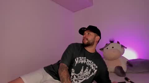 Lola  Apolo online show from September 17, 4:03 am