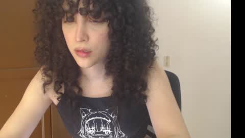 Snapshot of apolosbitch chatting on January 22, 6:10 pm Nix online show from January 22, 6:10 pm