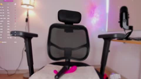 Snapshot of apoteosis_ chatting on December 6, 4:17 pm Apo online show from December 6, 4:17 pm