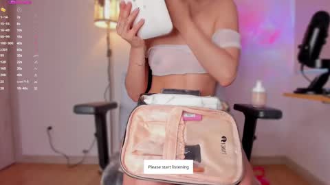 Snapshot of apoteosis_ chatting on December 25, 11:43 am Apo online show from December 25, 11:43 am