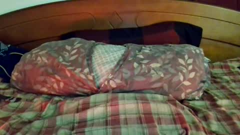 apoundofbutter online show from December 22, 11:24 pm