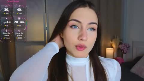 Vicki online show from November 16, 9:04 am