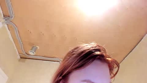 Snapshot of appleyummybuns chatting on December 23, 4:32 am appleyummybuns online show from December 23, 4:32 am