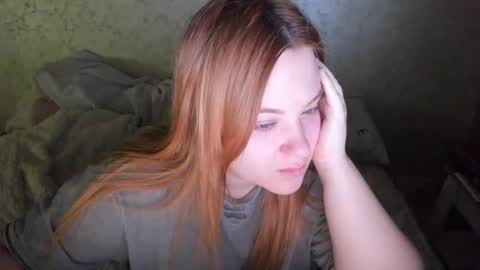 Snapshot of appleyummybuns chatting on February 3, 5:29 pm appleyummybuns online show from February 3, 5:29 pm