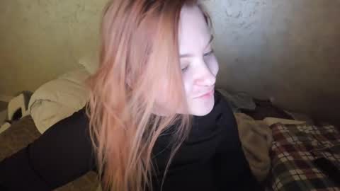 Snapshot of appleyummybuns chatting on February 21, 11:55 am appleyummybuns online show from February 21, 11:55 am