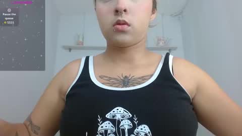 Snapshot of april__bunny chatting on October 14, 1:45 pm April Bunny online show from October 14, 1:45 pm