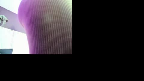 April online show from November 11, 11:10 am