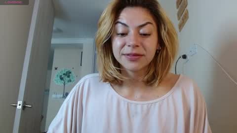 April Dumont online show from July 6, 11:18 am