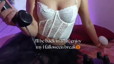 A P R I L online show from October 10, 12:15 pm