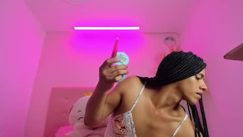 aprill_fox online show from February 20, 2:13 pm