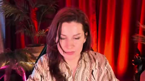 aprill_o_nill online show from April 27, 2:48 pm