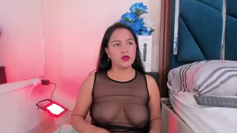 aprilmiiller online show from May 19, 1:39 pm